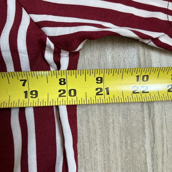 Denim & Flower - Picture 4 of 6